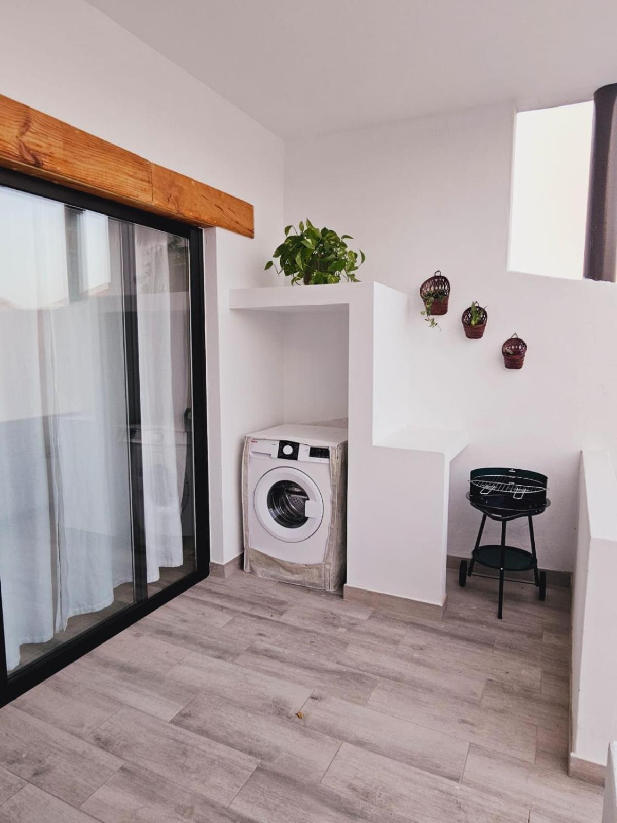 Casa Ganae Διαμέρισμα Uga Εξωτερικό φωτογραφία